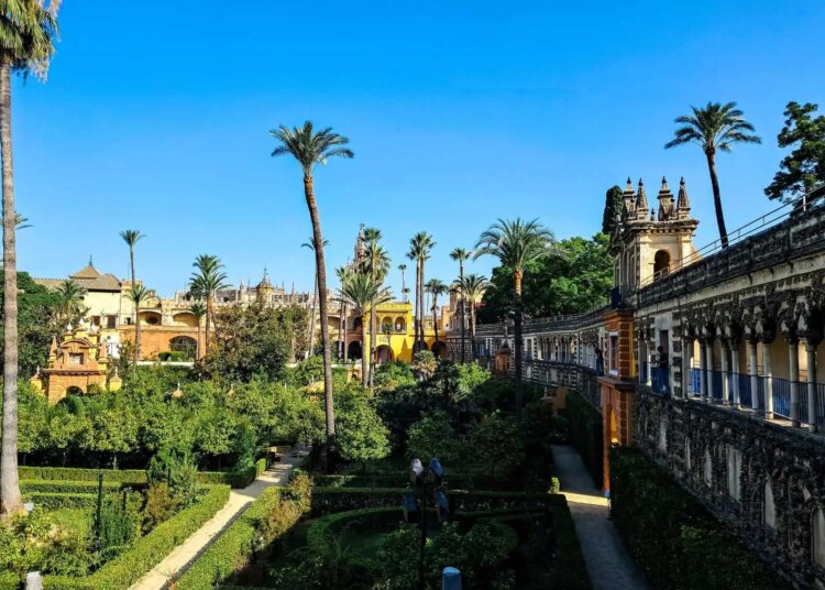 Uncover the Royal Alcazar of Seville: Get an Unique Early Entry