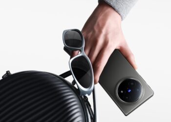 vivo X Fold5 arrives within the Philippines: Southeast Asia’s first foldable smartphone.