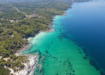 Mountain climbing Trails in Northern Greece: A Story of Gods, Gorges, and Goats