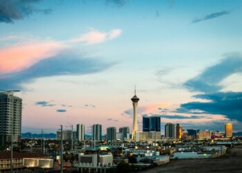 Exploring the Different Facet of Las Vegas: A Information to Thoughts-Bending Experiences