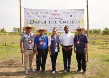 ASEAN Representatives and Mama Sita Basis Rejoice UN Día del Galeón by Planting Coconut Timber at ASEAN Plaza