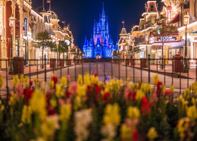 Prolonged Night Hours Return to Magic Kingdom in 2026