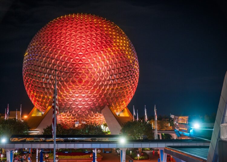 Spaceship Earth Smooth Opens One Week Early!