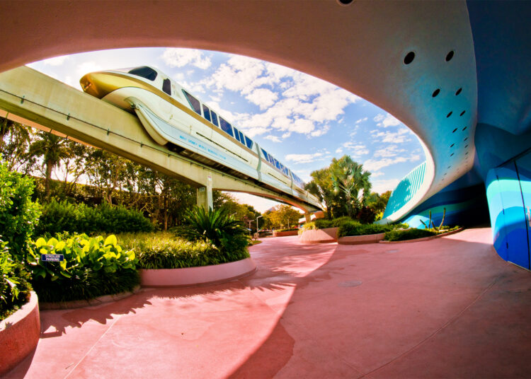 Cutback to Coral Reef Restaurant at EPCOT