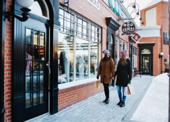 Edmonton Outlets for Presents and Souvenirs