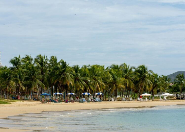 A Week in Paradise: Sandals Itinerary Concepts for Leisure & Journey