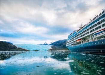 Azamara Cruises proclaims fleetwide renovation